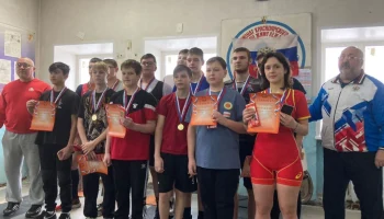 Открытый Новогодний турнир  по пауэрлифтингу (жим лёжа)