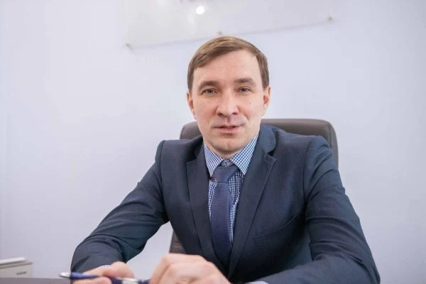Поздравление исполняющего обязанности министра спорта Красноярского края Дениса Петровского с днем физкультурника!