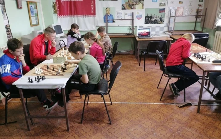 Соревнования по шахматам среди занимающихся  в клубе по месту жительства &laquo;Сибиряк&raquo;