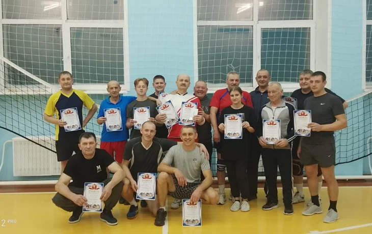 Новогодний турнир по волейболу среди жителей с. Двуречное
